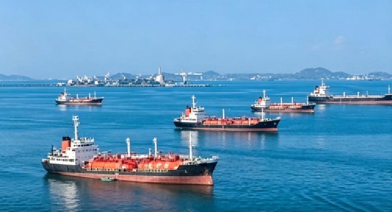 Crisi della fornitura di prodotti chimici pericolosi del 2026 | Aumenti dei prezzi e interruzione della navigazione nello Stretto